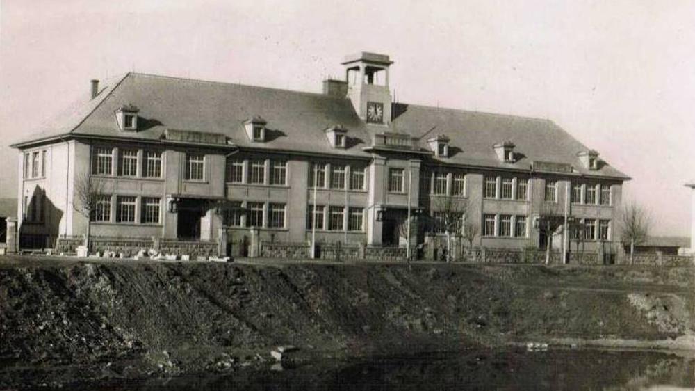 05 1ecole cite
